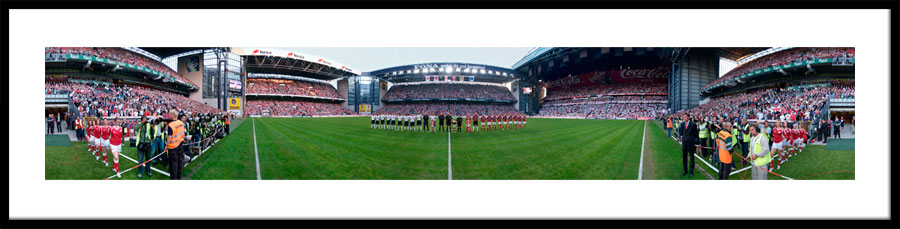360 graders panoramabillede fra landskampen mellem Danmark og England i Parken 2005
