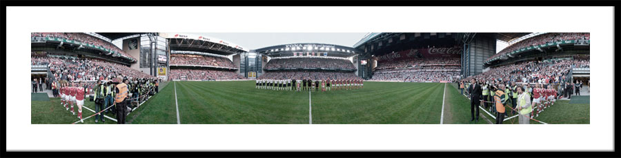 360 graders panoramabillede fra landskampen mellem Danmark og England i Parken 2005