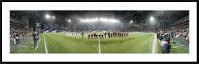 FC København (FCK) vs FC Barcelona i Parken - panoramabillede nedtonet