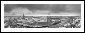 Panorama af vinterklædt København set fra Christiansborg - panoramabillede i sort/hvid