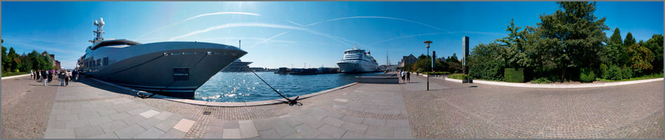 360 graders panorama af Charles Simonyis yacht Skat ved Amaliehaven